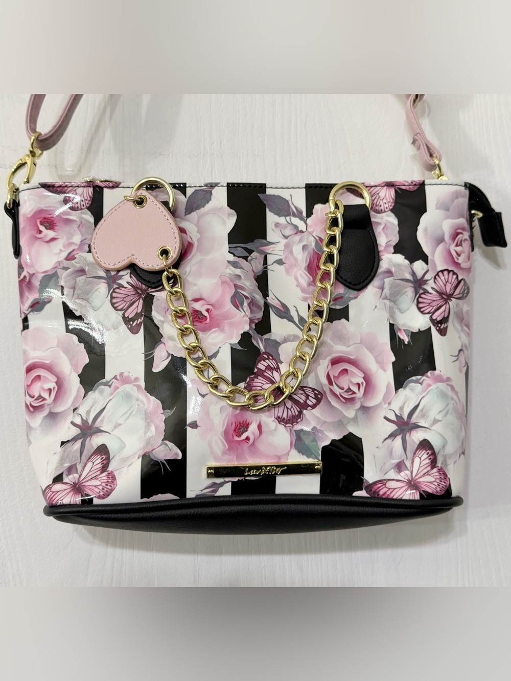 Luv Betsey Betsey Johnson Striped Roses & Butterfly Purse Bag Heart Chain